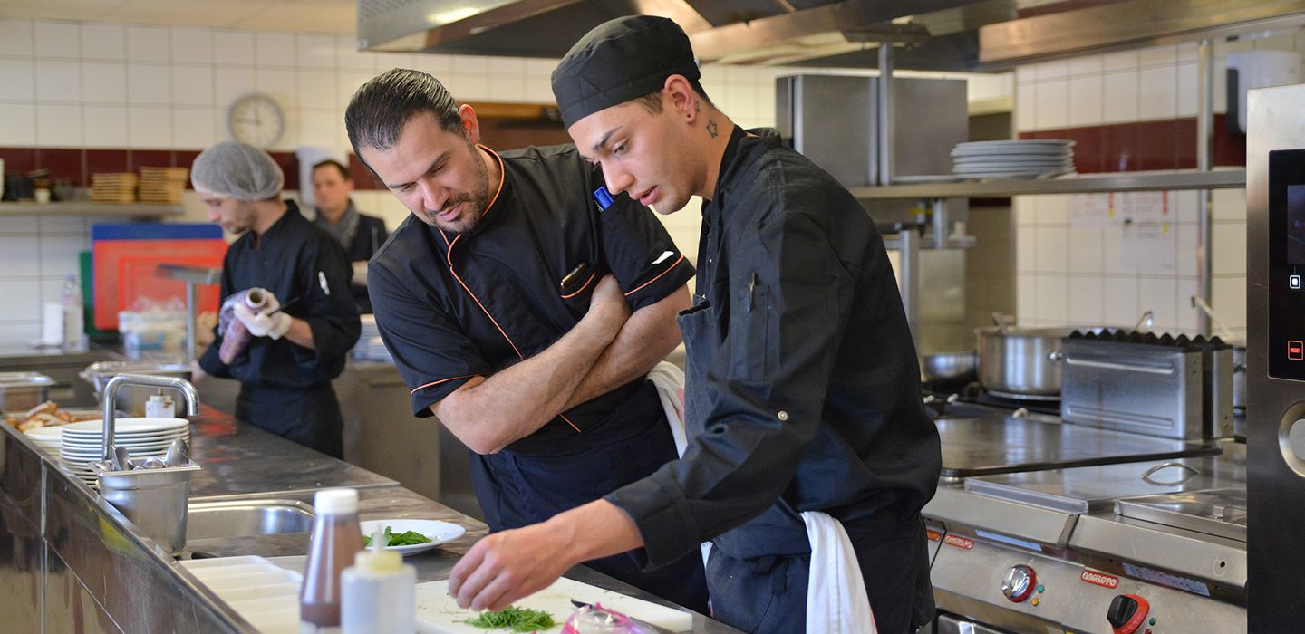 Formation commis de cuisine en alternance